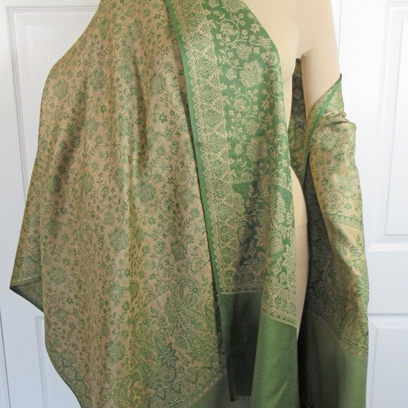 Traditional Jamawar Shawl OSWAL Collection Large 80 x 40 inch oblong plus fringe - Picture 13 of 16